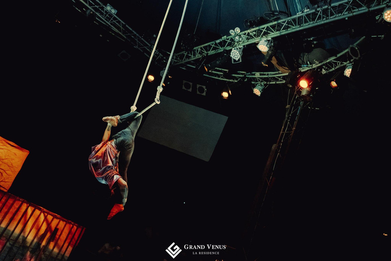 Siem Reap: The Cambodian Circus Show with Pick up & Drop off Section: A Vip Tickets