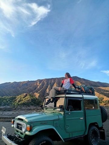 Start: Malang! Bromo Sunrise and Ijen 2D/1N Share Tour