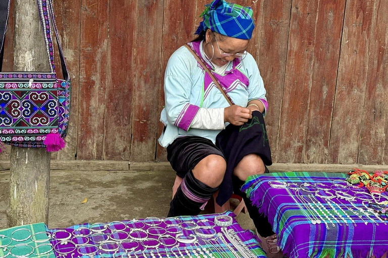 Hanoi: Sapa Trek, Villages & Fansipan Peak (3D2N) Private Tour| Private Transfer, Private Guide, Flexible Time