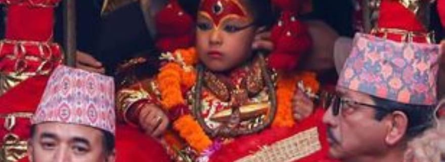 Visite à pied du plus ancien marché local avec la déesse vivante Kumari