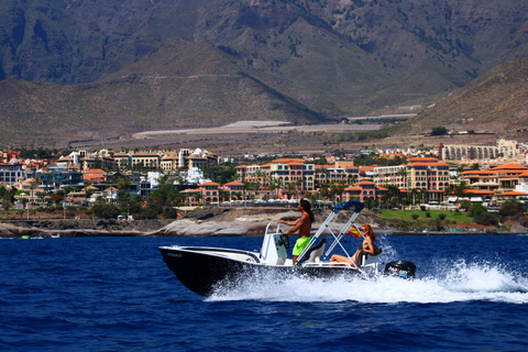 Tenerife: huur een boot zonder vergunning, zelfrijdend4 uur verhuur