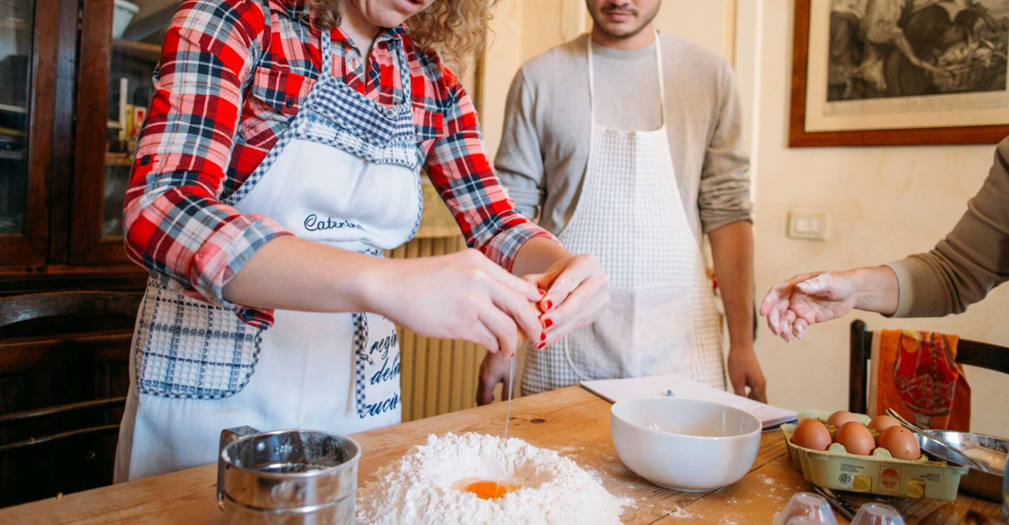 Ravenna, Small group Pasta and Tiramisu class - Housity