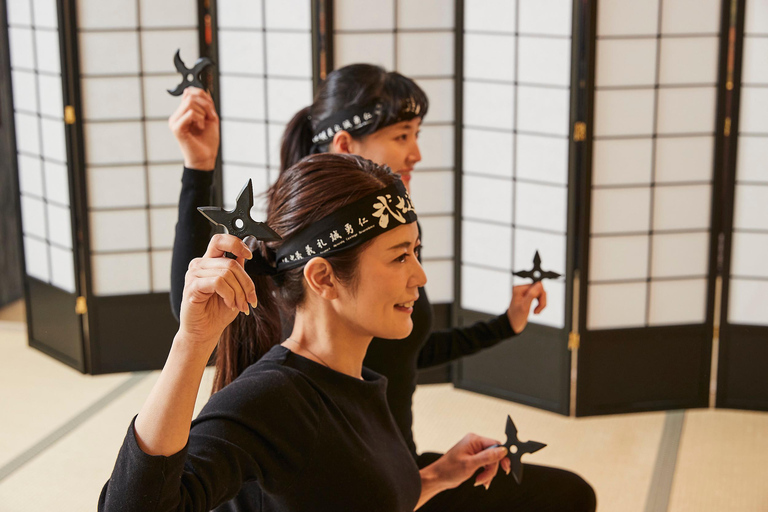 Tokio: Kinderfreundlicher Ninja-Kurs im Samurai Ninja MuseumTokio: Ninja-Trainingserlebnis für Familien