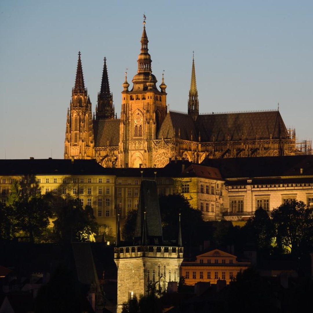Two Catle Prague: Private Castle Tour with Limousine-alone at catle | GetYourGuide