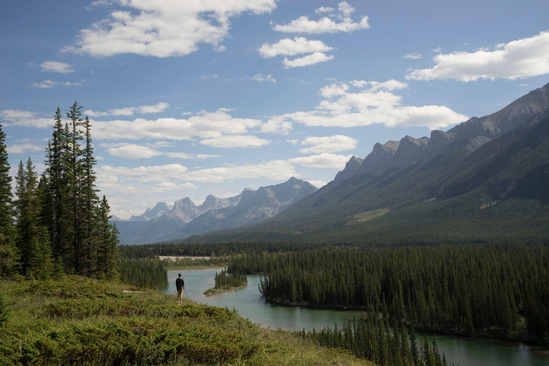Canmore: 3 Hour Local Explorer Tour and Hike with a Guide