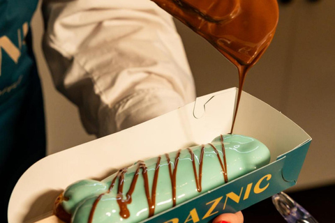 Bucharest: Naughty Waffle Workshop with Drink and Souvenir