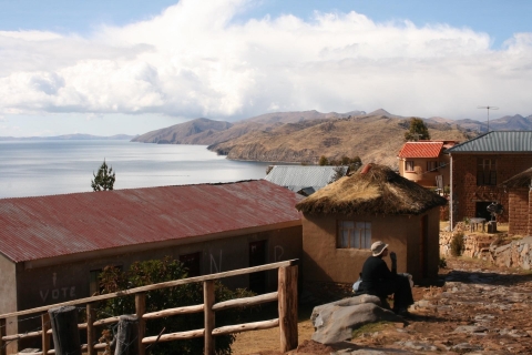 Excursion d'une journée au lac Titicaca depuis Puno avec déjeuner inclus
