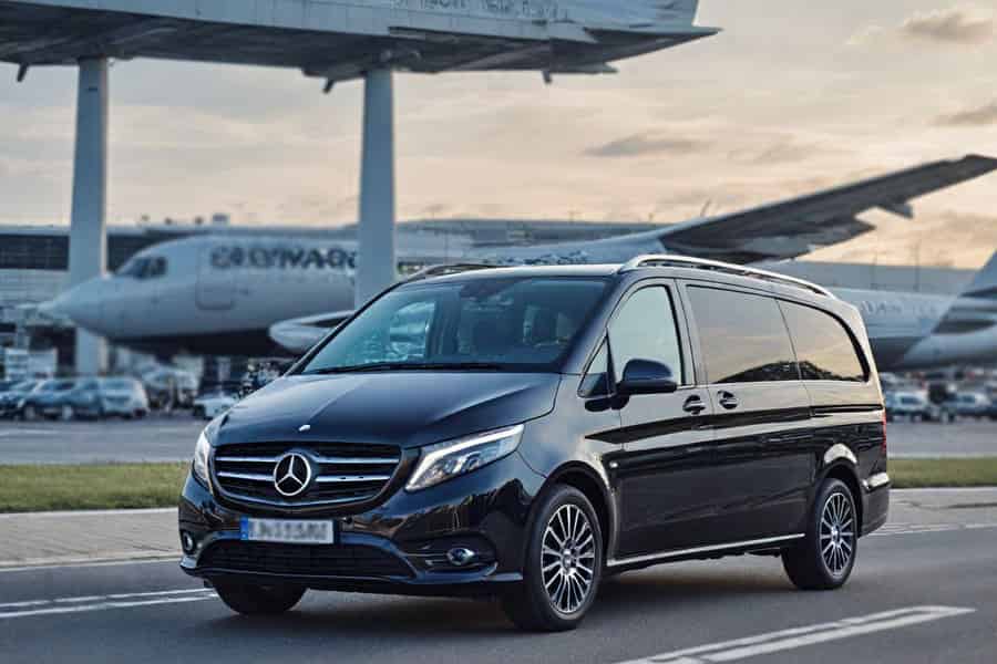 Privater Transfer vom Flughafen Dubrovnik – Mercedes-Benz Van. Foto: GetYourGuide