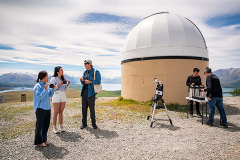 Lake Tekapo: Mount John Tour with Mandarin Guide