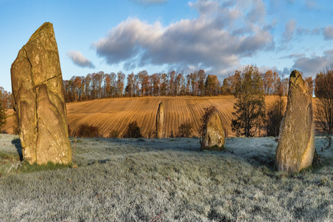 From Edinburgh: Outlander Castles and Highlands Day Tour