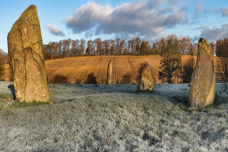 From Edinburgh: Outlander Castles and Highlands Day Tour