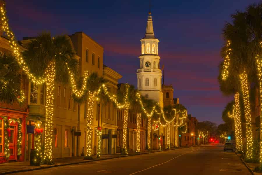 Charleston: Tour zum Holiday Festival of Lights mit Geschenk. Foto: GetYourGuide