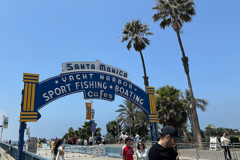 Los Angeles: City Highlights Tour with Guide Live Tour