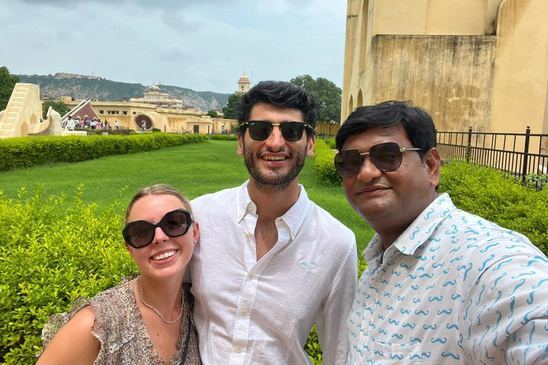 Delhi: Private 3-tägige Tour zum Goldenen Dreieck mit weiblicher ReiseleiterinTour mit 4-Sterne-Unterkunft