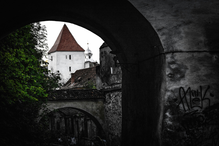 Brașov: Slow Travel Photography Tour in Saxon Villages