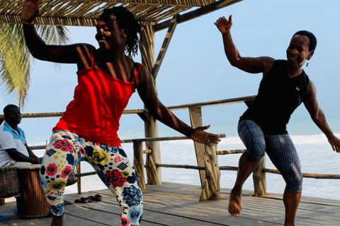 Accra: Traditional African Dance and Drumming Show