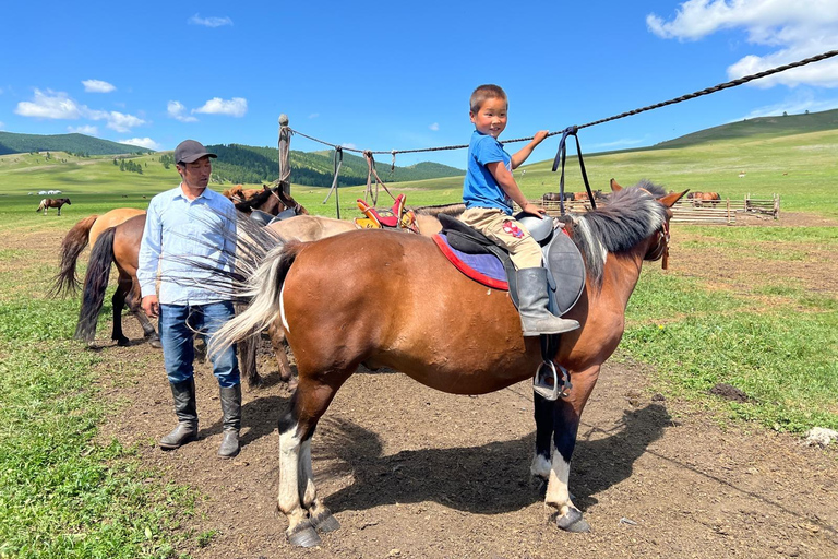 Nomad Family Home Stay in Arkhangai Province