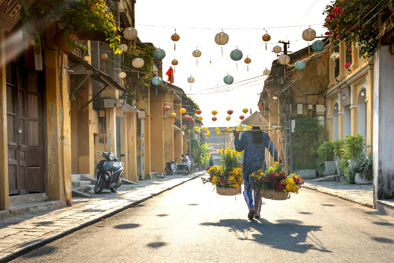 Private Tour Hanoi, Hue, Hoi An & Ho Chi Minh