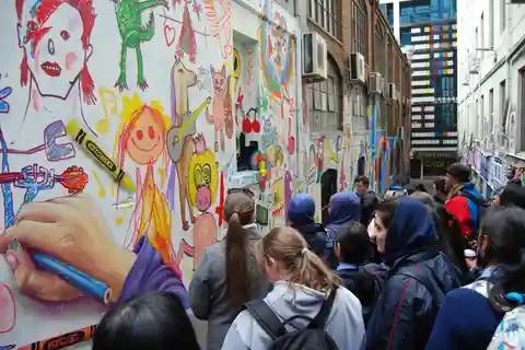 Melbourne Culture & Laneways Walking Tour
