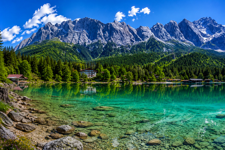 Munich: Zugspitze & eibsee, Neushwenstein & Alpsee + Austria Group : Zugspitze & eibsee, Neushwenstein & Alpsee + Austria