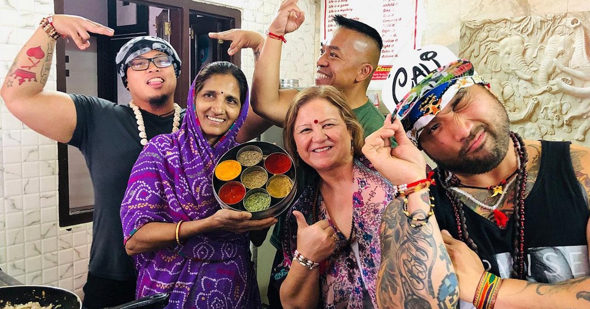Udaipur: Authentic Indian Cooking Class with Lunch or Dinner | GetYourGuide