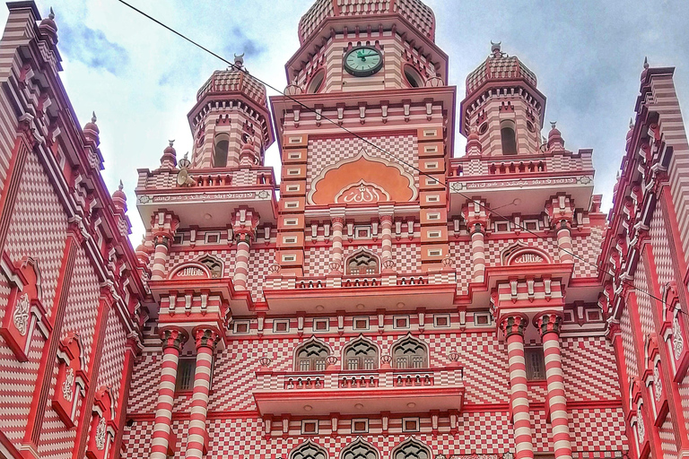 Hiriketiya: Galle Fort Tour with Colombo or Airport Transfer option 2