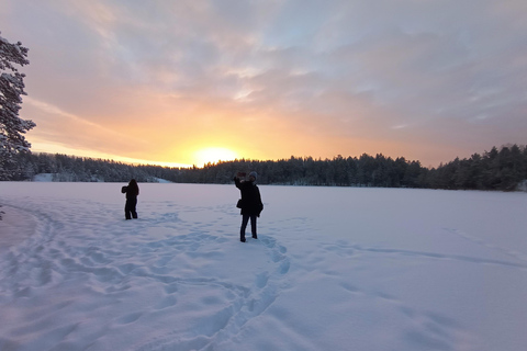 Från Helsingfors: Vandring i Noux nationalpark med matupplevelse