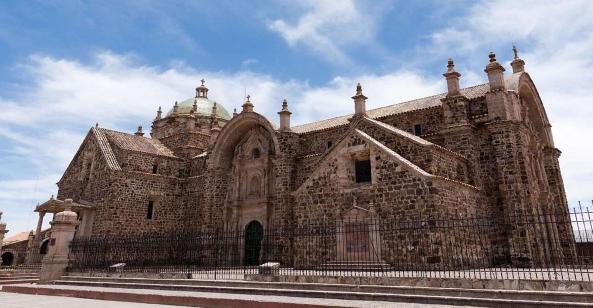 Da puno ||Escursione a LampA - Quechua Route- Mezzo giorno || - Housity