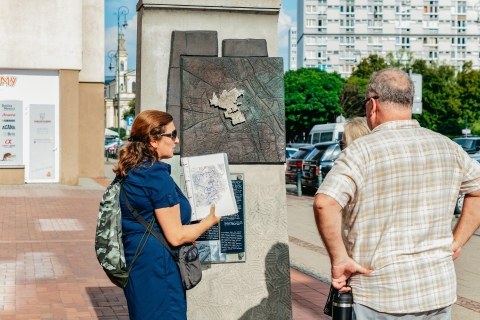 Varsovie : visite privée à pied du ghetto et prise en charge