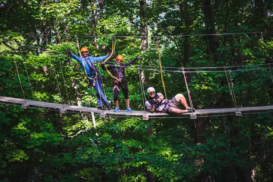Saluda: Zipline Canopy Tour mit Abseilen und Skybridge. Foto: GetYourGuide