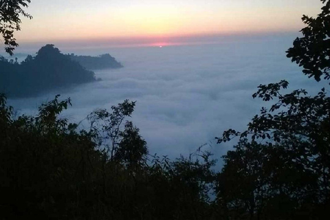 加德满都：西莱丘利/切邦山导游徒步之旅（含接送服务）加德满都：西莱丘利/切庞山导览徒步之旅（含接送服务）