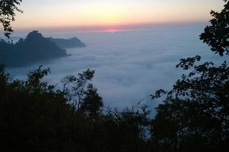 加德满都：西莱丘利/切邦山导游徒步之旅（含接送服务）加德满都：西莱丘利/切庞山导览徒步之旅（含接送服务）