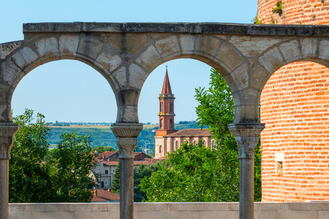 Albi: Private Guided Tour with Your Mobile Phone Albi: Episcopal City and Cathedral with Kit and Live Guide