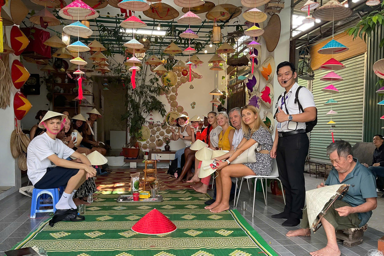 Hanoi : Pueblo del Incienso, Visita a la Fabricación de Sombreros y Calle del TrenTour de día completo : Pueblo del Incienso - Fabricación de Sombreros y Arte de la Laca