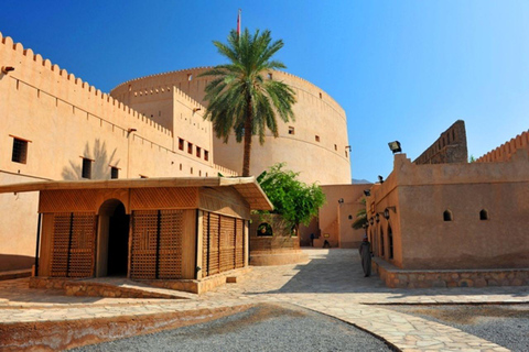 Escursione privata di un giorno a Nizwa e Jabal Shams (Grand Canyon)