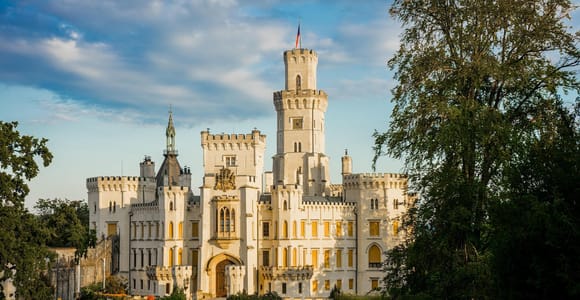 Prague: Private Transfer to Passau with Sightseeing + ticket