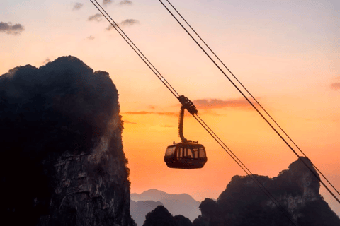 Tianmen Mountain Afternoon Tour & Optional Fox Fairy Show Option A: Tianmen Ticket + Transfers