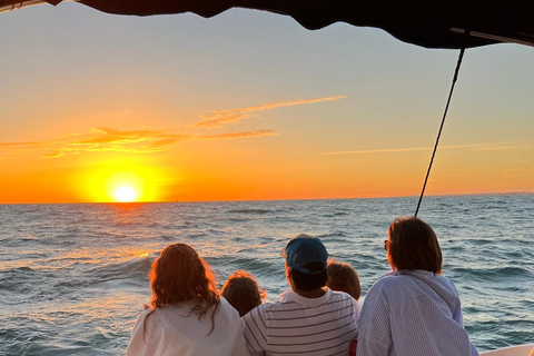 2 h Cádiz Experience on Private Yacht + Sherry wine tasting