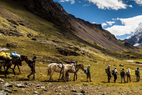Desde Cusco | La Magia de los 7 lagos de Ausangate-Día completo