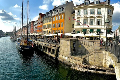 Copenhagen in 4 Hours in Spanish: Your Hygge Experience Copenhagen in 4 Hours: Your Hygge Experience – Walking Tour in Spanish