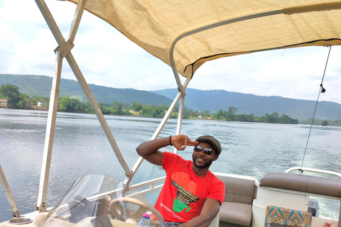 Accra: Safari and Boat Cruise Private Tour