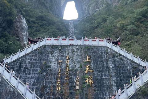 Zhangjiajie: Tianmen Mountain Guided Tour with Pickup