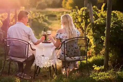 Fuga romantica in Toscana con pernottamento e degustazione di vini