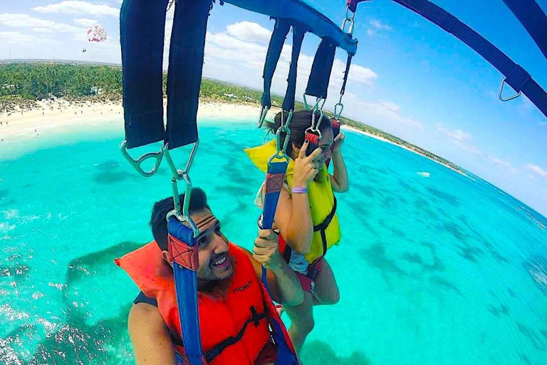 Prywatne doświadczenie parasailingu w Punta Cana