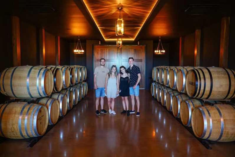 Margaret River: Wineries and Breweries Tour with Tastings