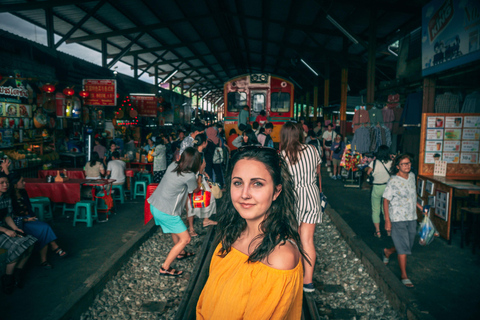 Bangkok: Ayutthaya, Eisenbahn und schwimmende Märkte GanztagestourPrivate Tour auf Englisch