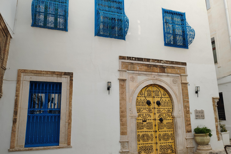 Tunis: Bardo Museum and Medina Guided Tour