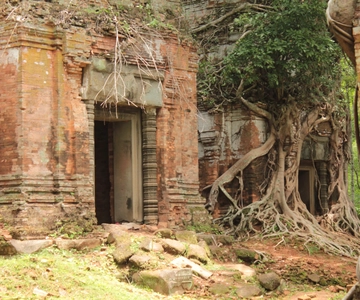 De Siem Reap: Viagem de 1 dia a Beng Mealea e ao Templo de Koh Ker