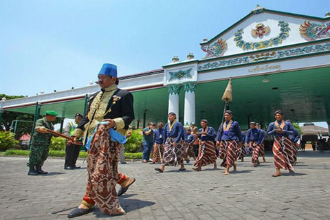 Yogyakarta City Tour; Kraton, Water Castle, Prambanan Sunset