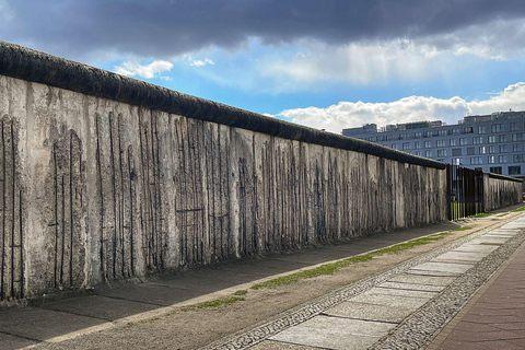 Best of Berlin: Private Walking Tour with a Local Private City Tour - 1Hr